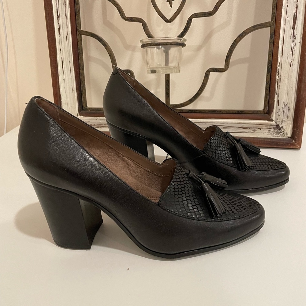 Aerosoles Black Pumps 6.5